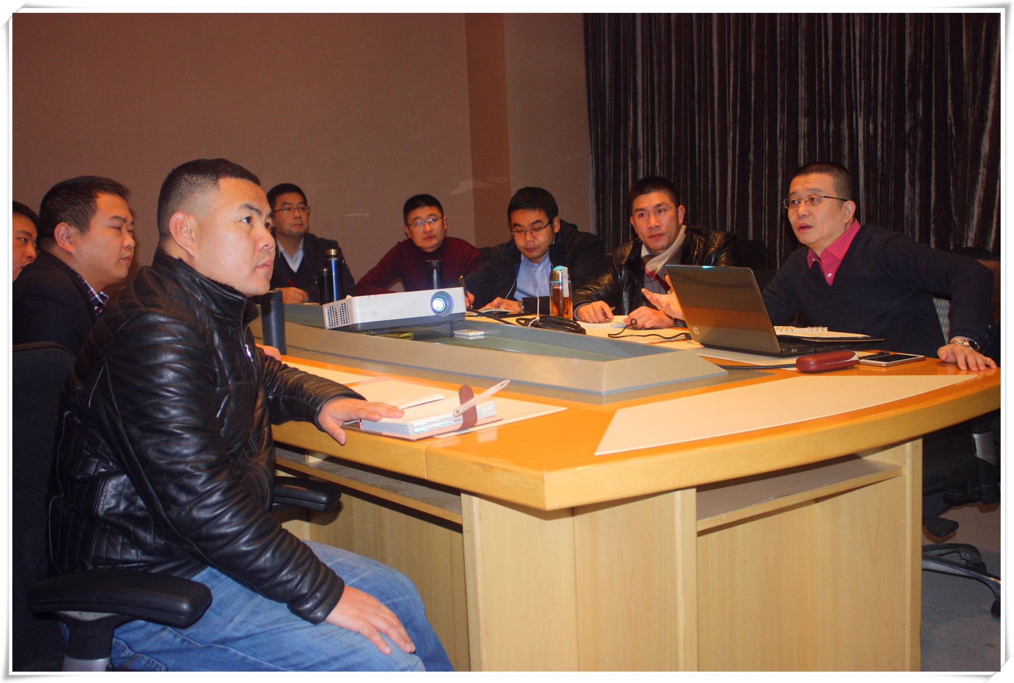 1561725053120024.jpg 跟隨1_副本2.jpg